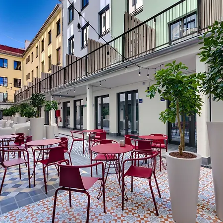 Livensa Living - Viveros ולנסיה